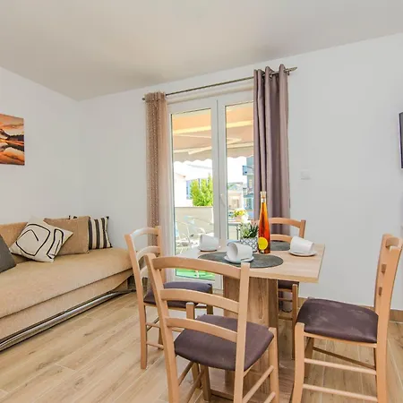 App Juracak Josip 5 By Interhome *